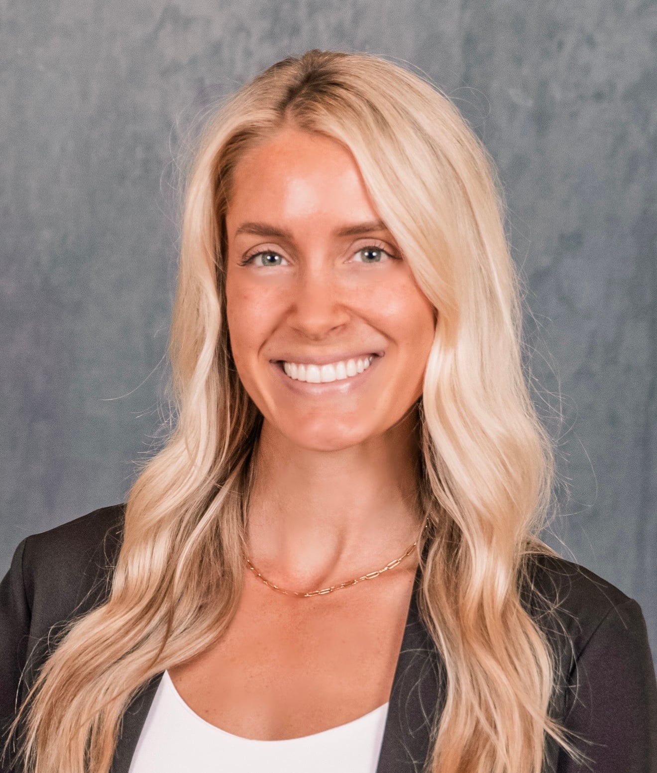 Picture of Kaitlyn Kaus posing and smiling